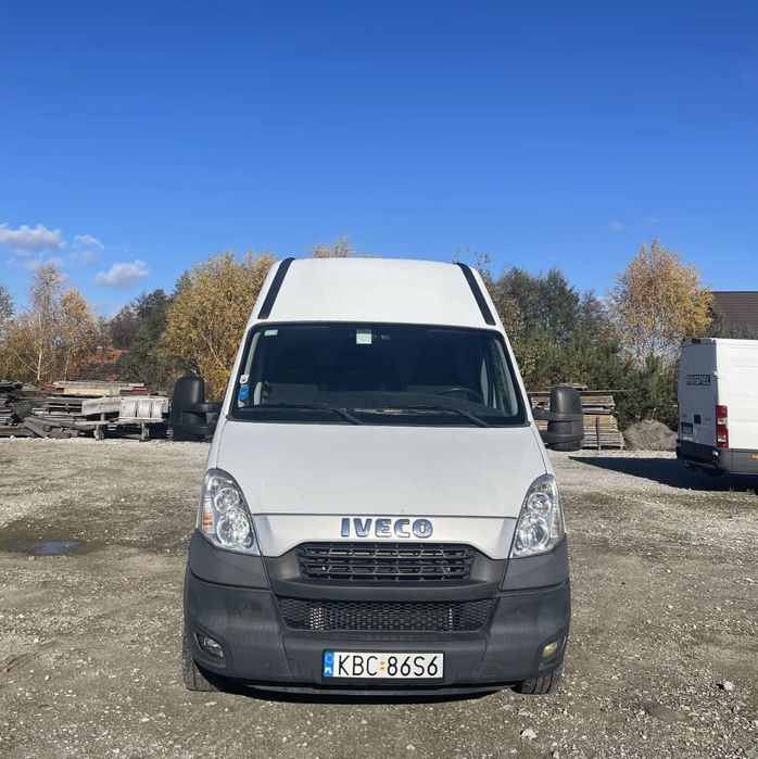 Iveco 35S13V  Iveco 35S13V