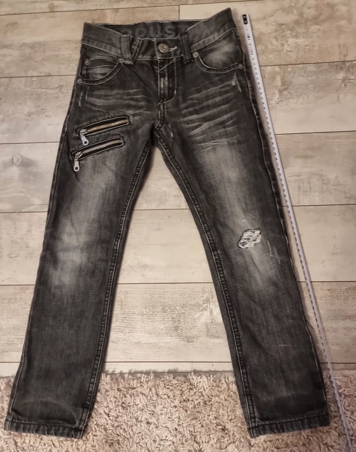 Spodnie jeansy chłopięce 128