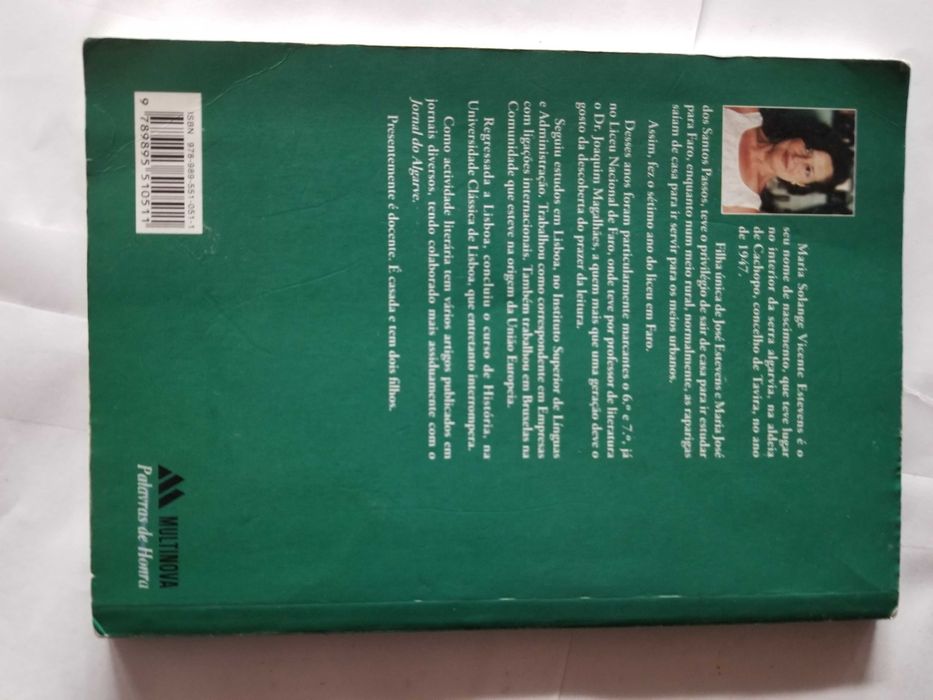 Livro- Ref CxC  - Maria Tavares - Contos Breves e outros afectos