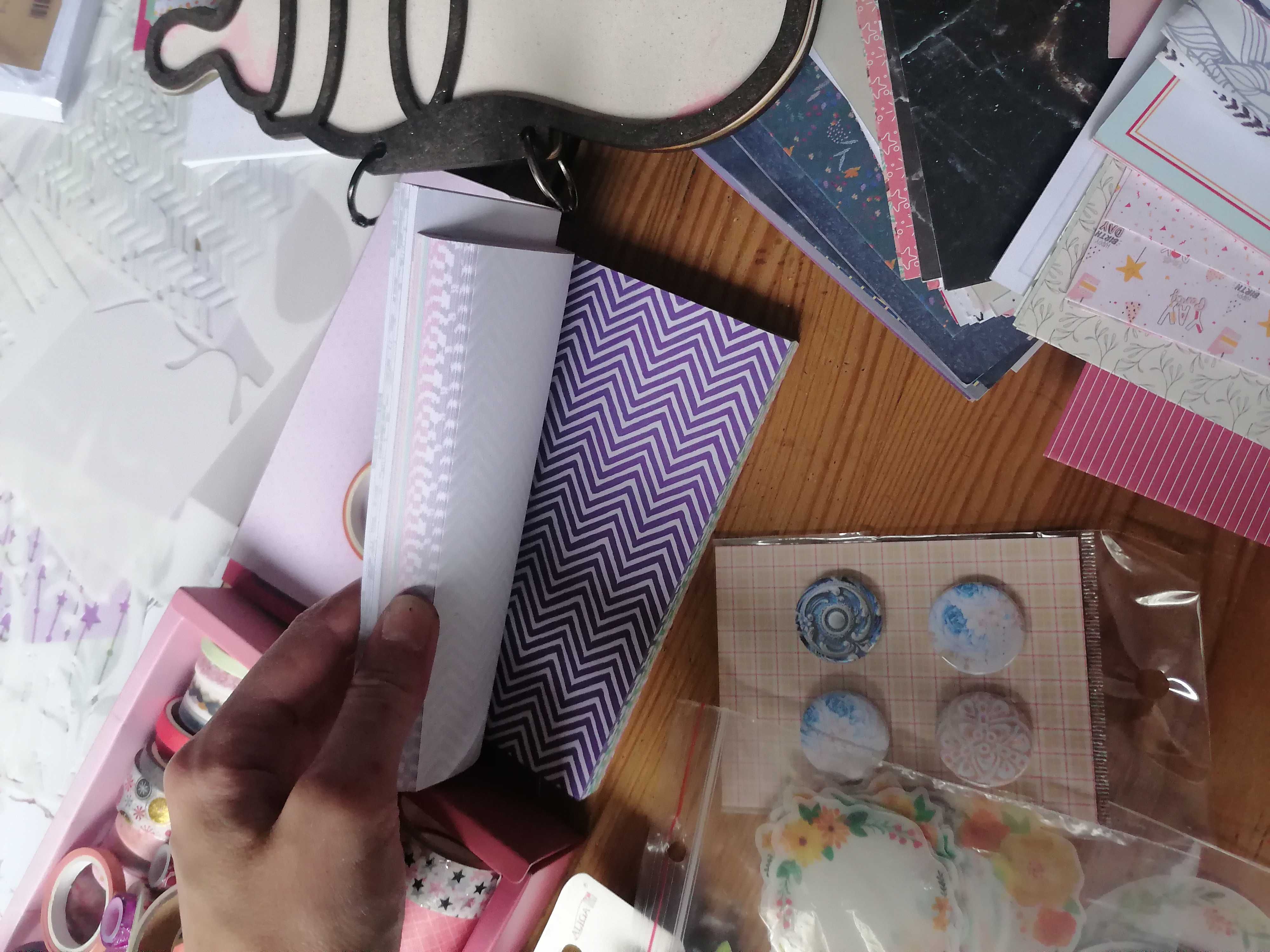 Zestaw przydasiów scrapbooking