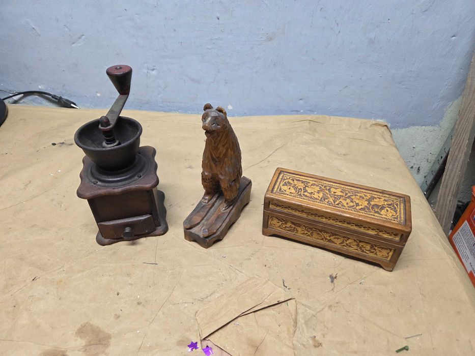 Młynek i inne drewniane ozdoby okazja.