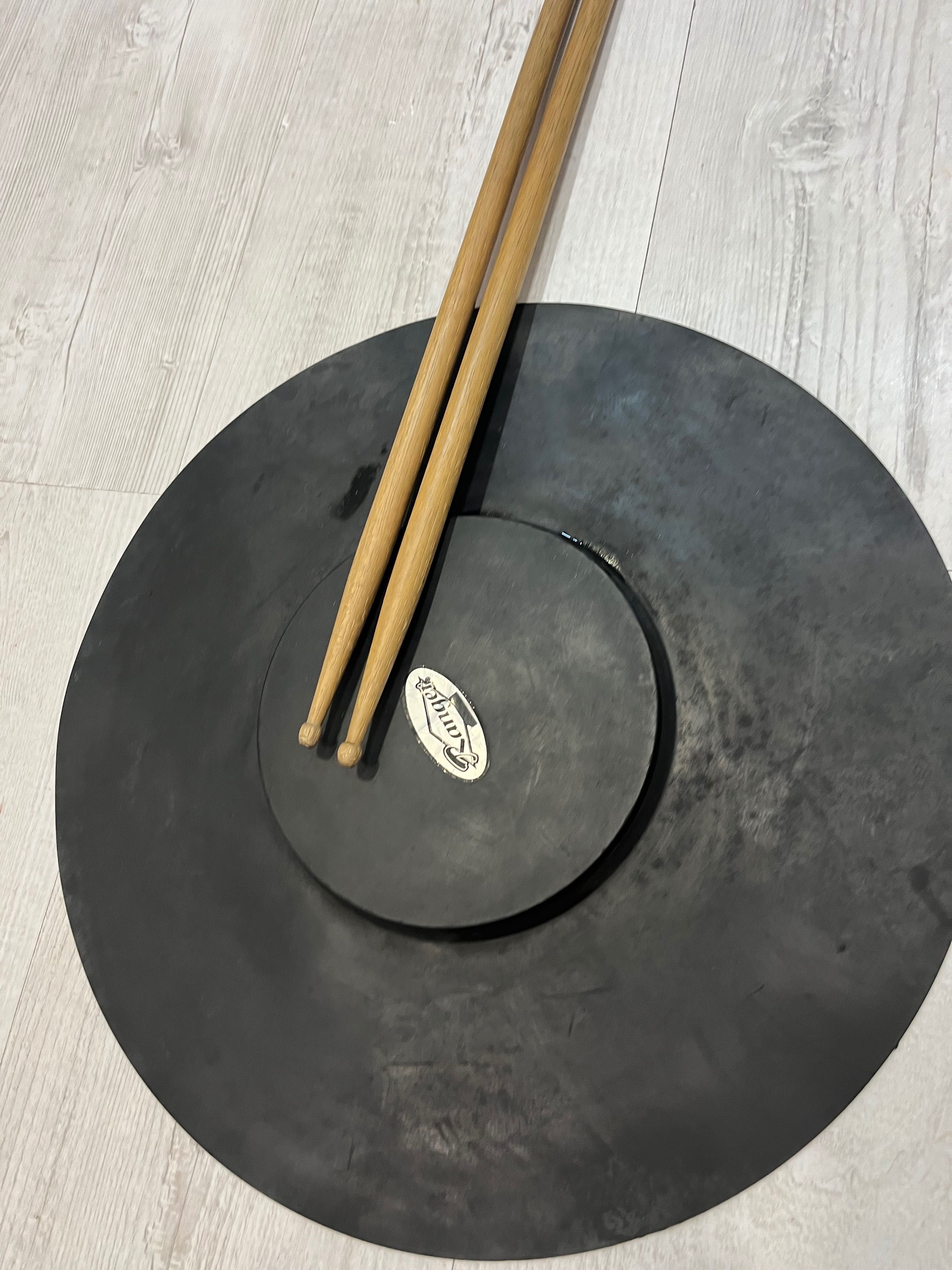 Abafador de som para treino e baquetas