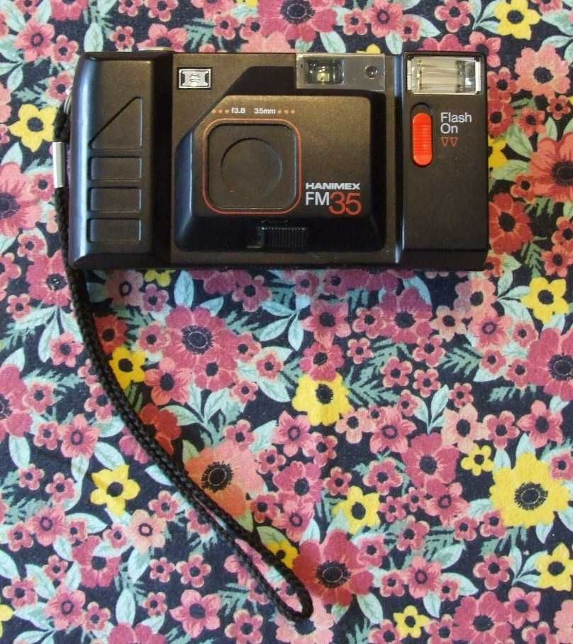 Uszkodzony aparat fotograficzny HANIMEX FM35 - vintage, retro lata 80
