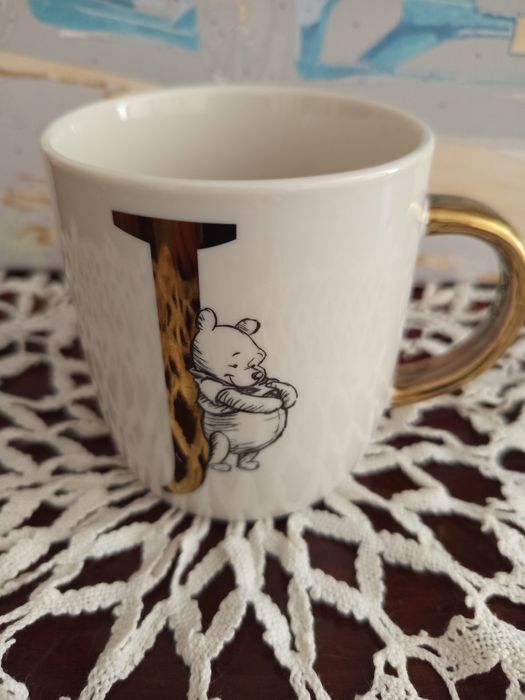 Красива чашка з Англії