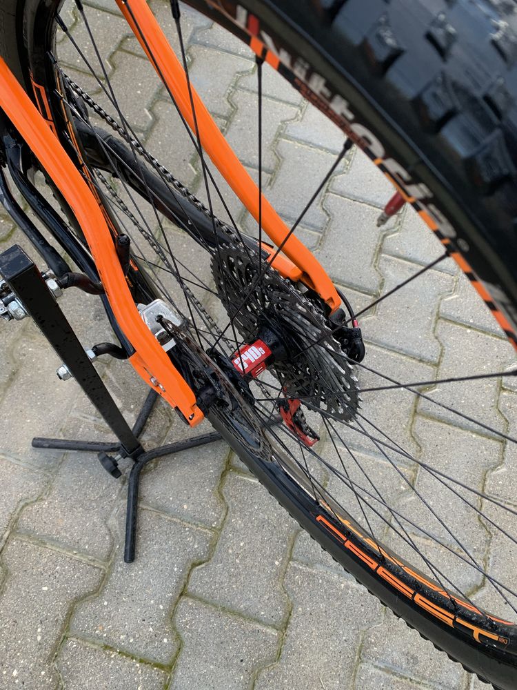 Bicicleta Giant BTT
