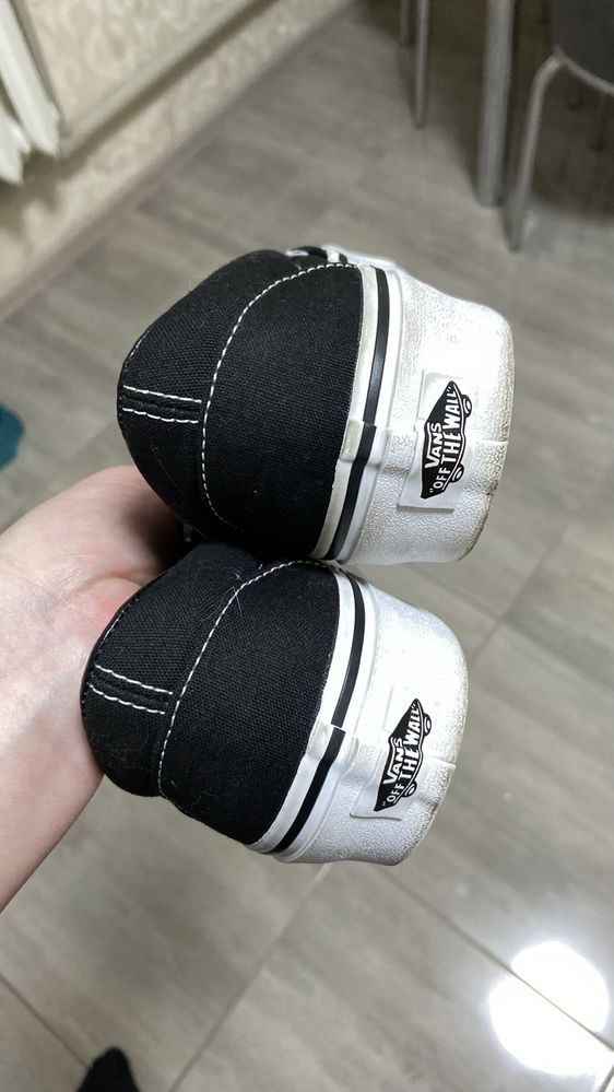 Жіночі сліпони Vans Classic Slip-On Stackform