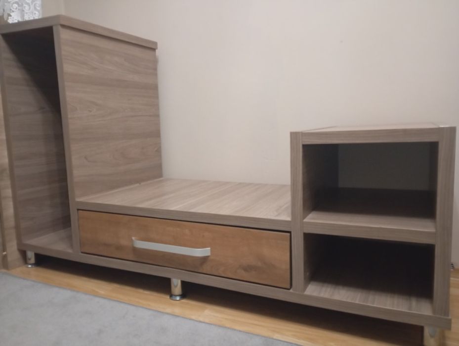 SPRZEDAM komodę RTV!!!