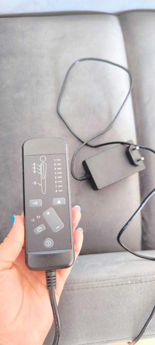 fotel velvet Pegaz M rozkładany z masażem na pilota