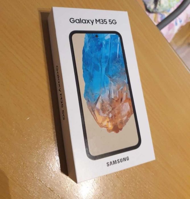 Продам Samsung M35
