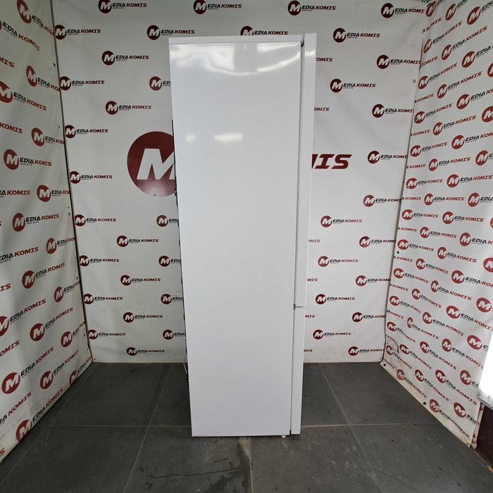 Lodówka Beko RCNA400O40W4Y [12m-cy gwar] B/203,5cm wys/355litrów/31dB