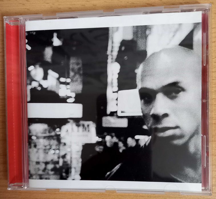 Joshua Redman -  Momentum