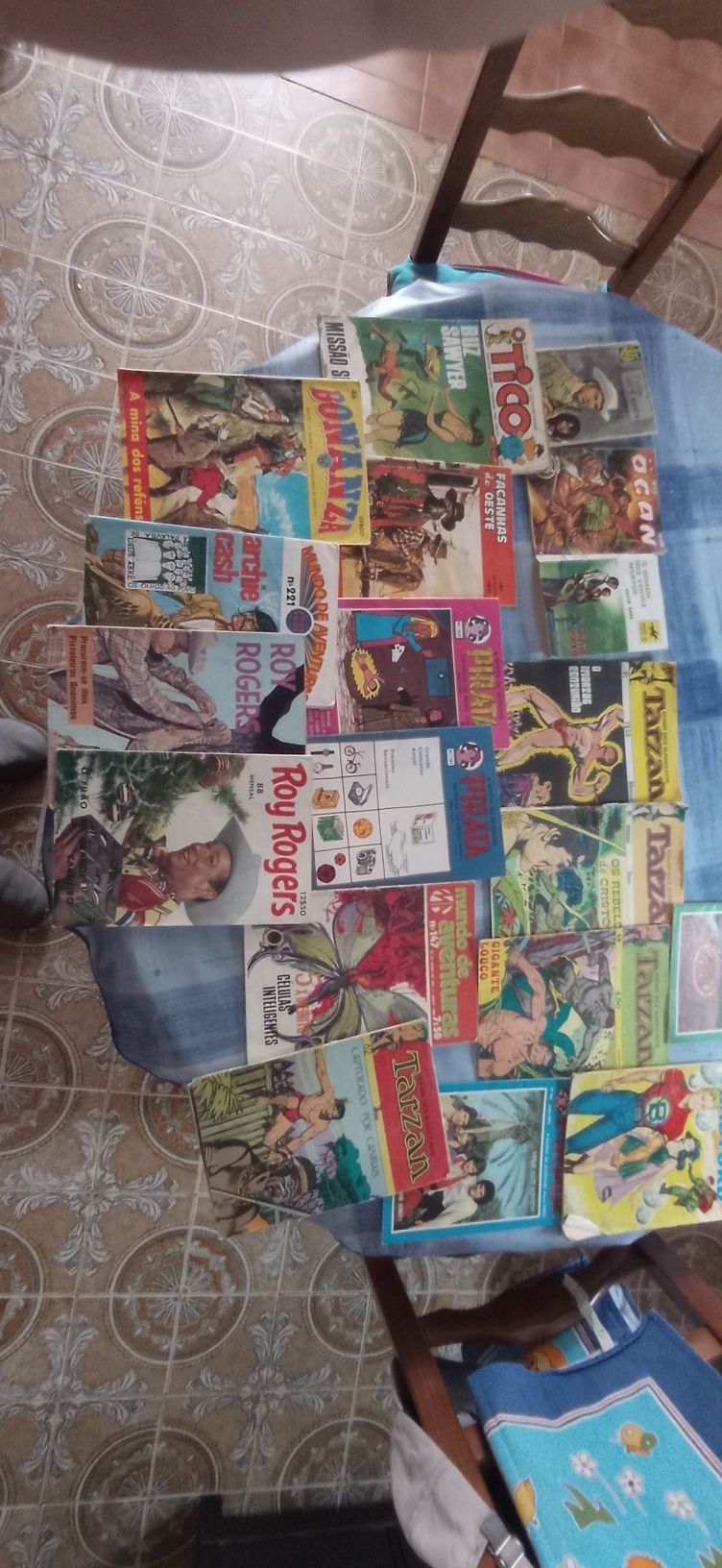 livros antigos de banda desenhada