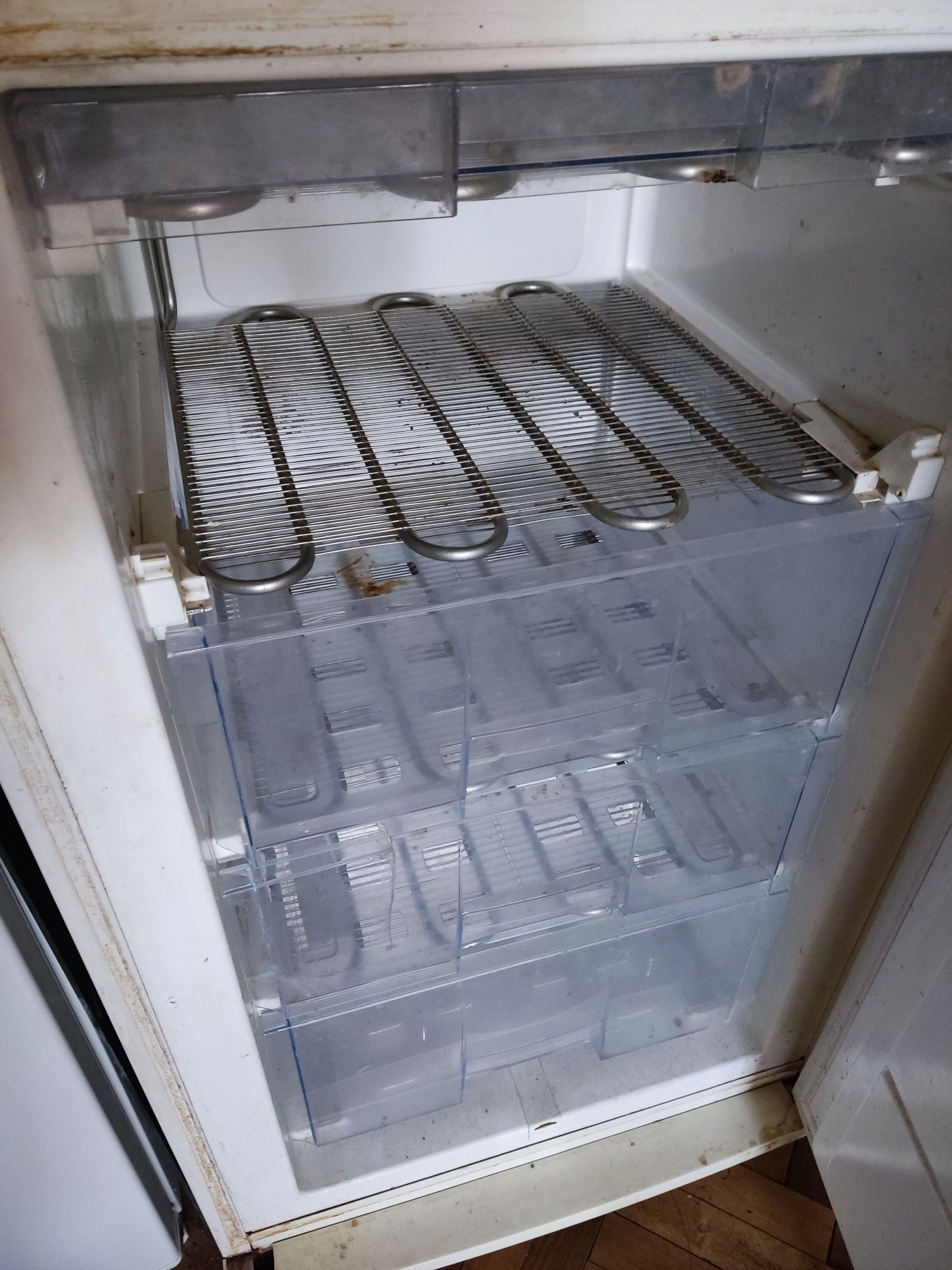 Холодильник snaige ice logic class a+