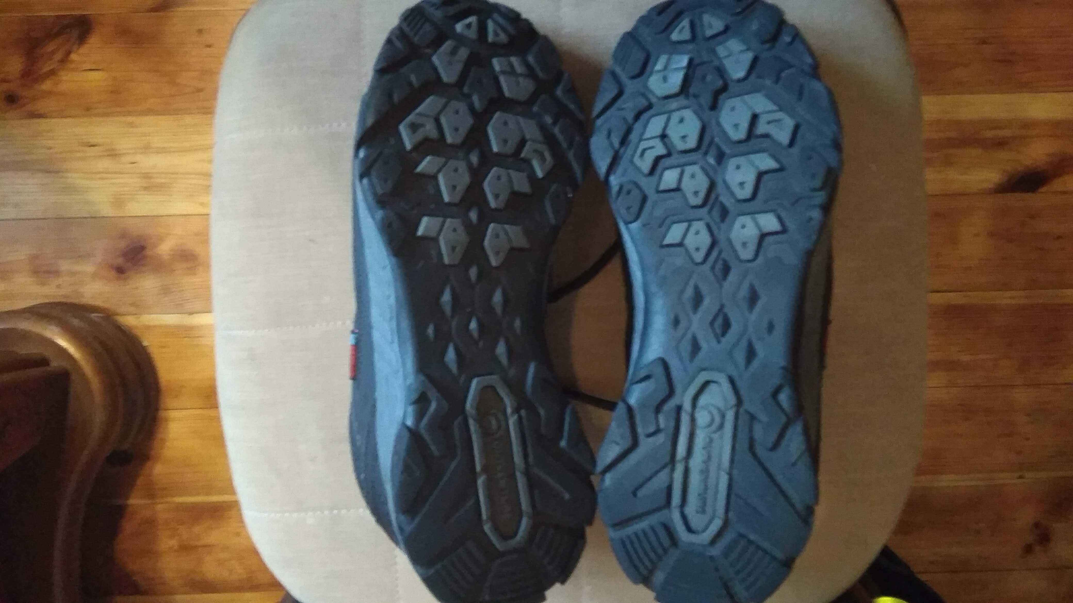 Чоловічі кросівки Outventure 40р.