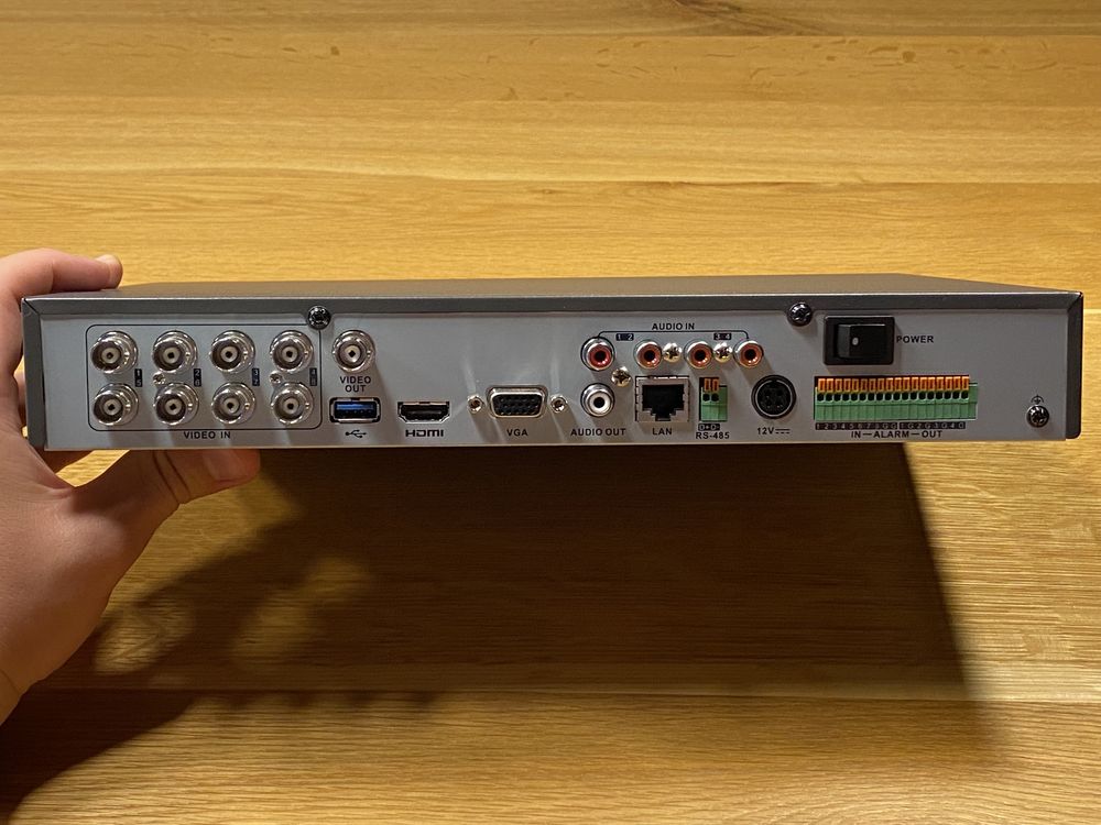 Rejestrator Hikvision DS-7208HUHI-K1 IP 8-kanałowy dysk 2TB, ew ZESTAW