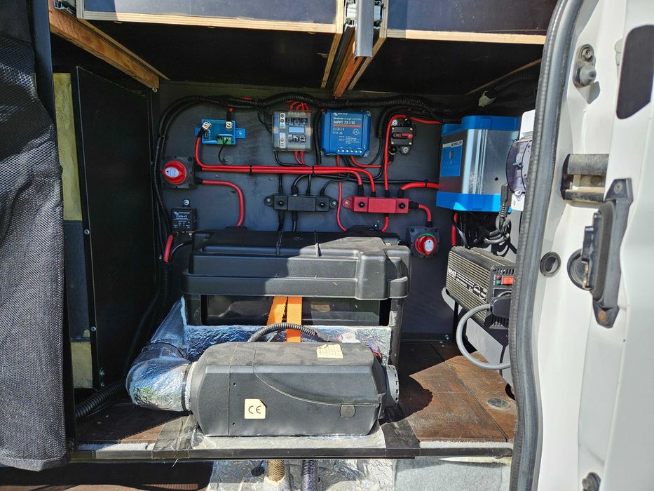 Toyota Hiace 4x4  kamper-van