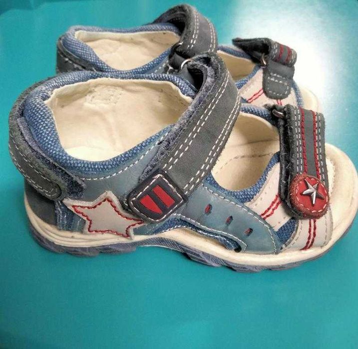 Кожаные детские сандалии (босоножки) B.L.O.X Голландия  21 размер