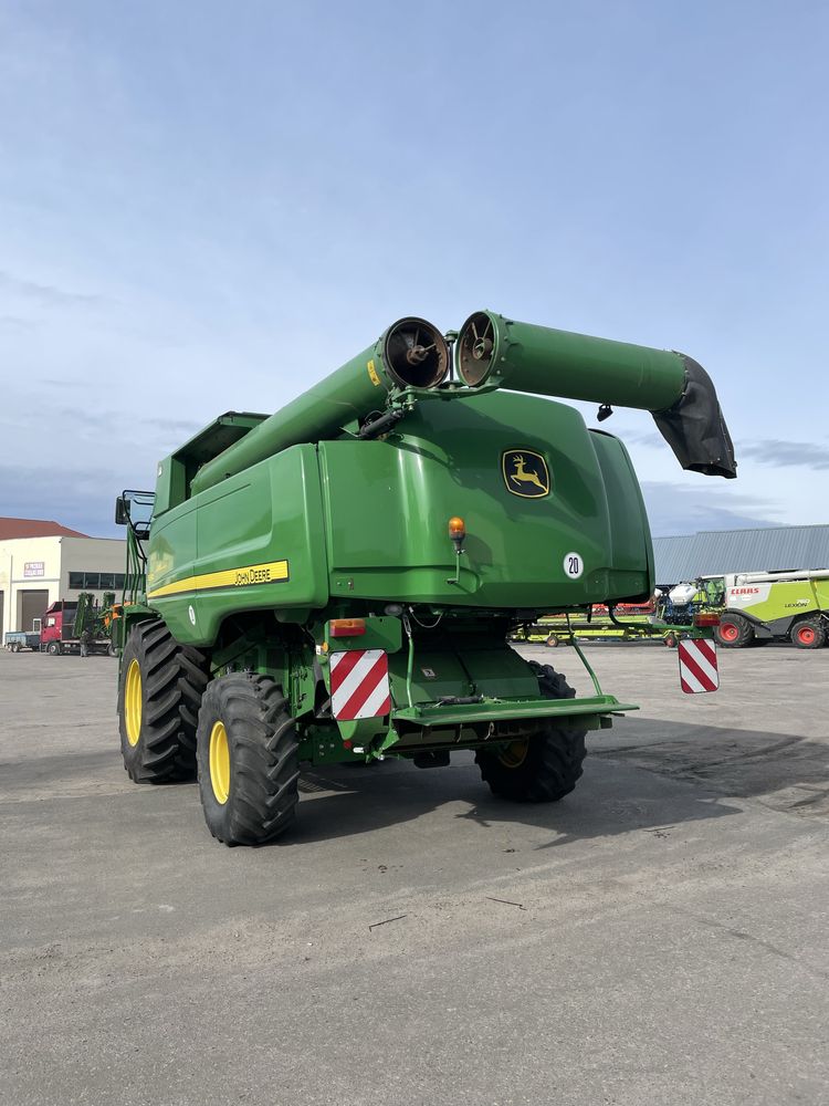 Комбайн John Deere S690i 2011 Продаж