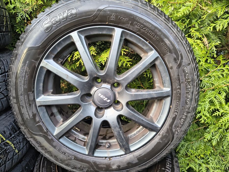 Alufelgi 5x105 Opel Astra J 16 opony zimowe 205/60/16
