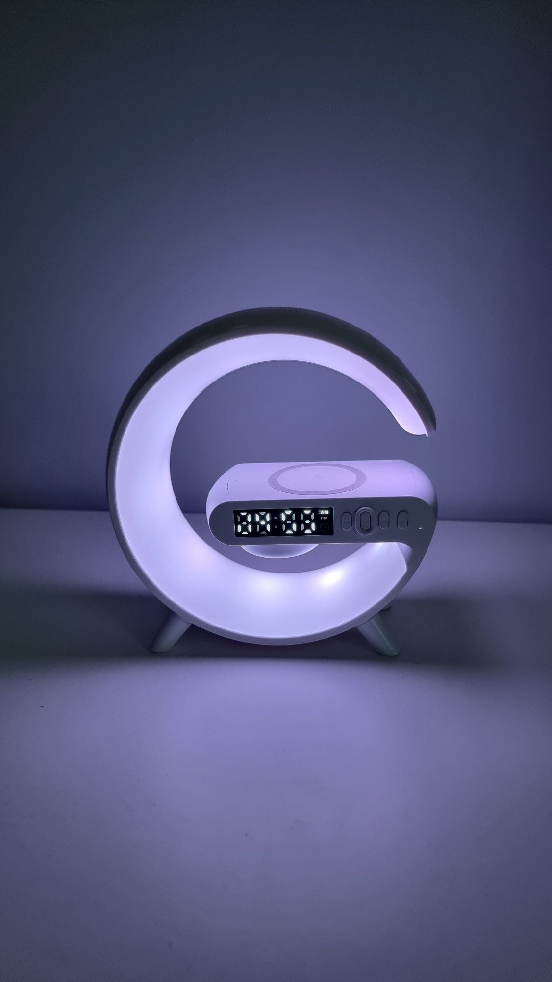 Lampka nocna LED ladowarka indukcyjna głośnik Bluetooth