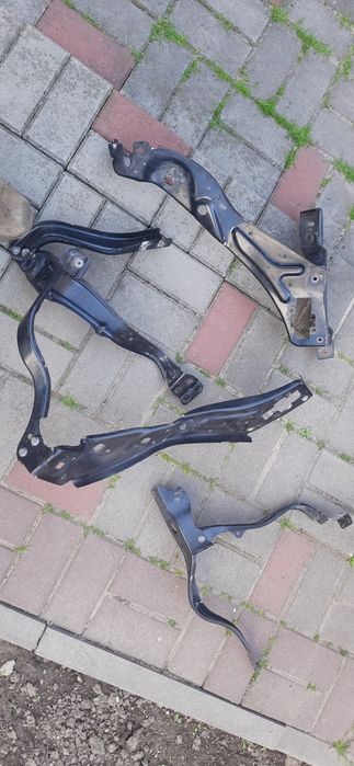 W212 Mercedes E-class установочна панель, телевізор
Передня ус