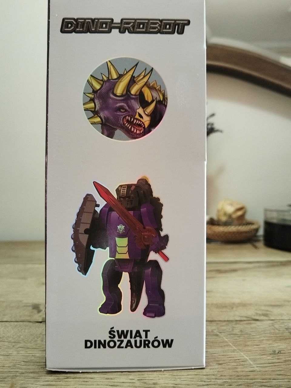 NOWY transformer robot-dinozaur