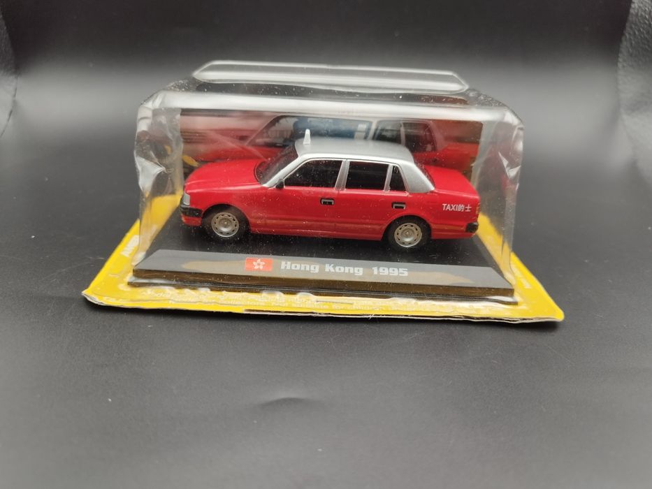 AmerCom 1:43  Toyota Crown 1995 - Hong Kong Taxi  model