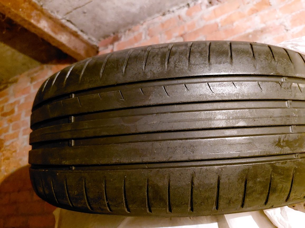 Opony letnie premium Dunlop 205/55 R16