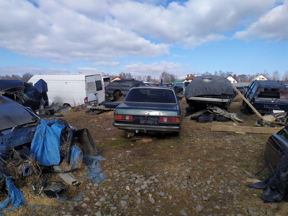 Мерседеc w123w124w140w201w202w203w208w210w211 разборка..запчасти