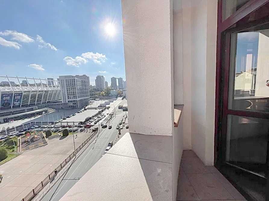 Аренда отличного офиса 180 м2 с мебелью в Центре Киева