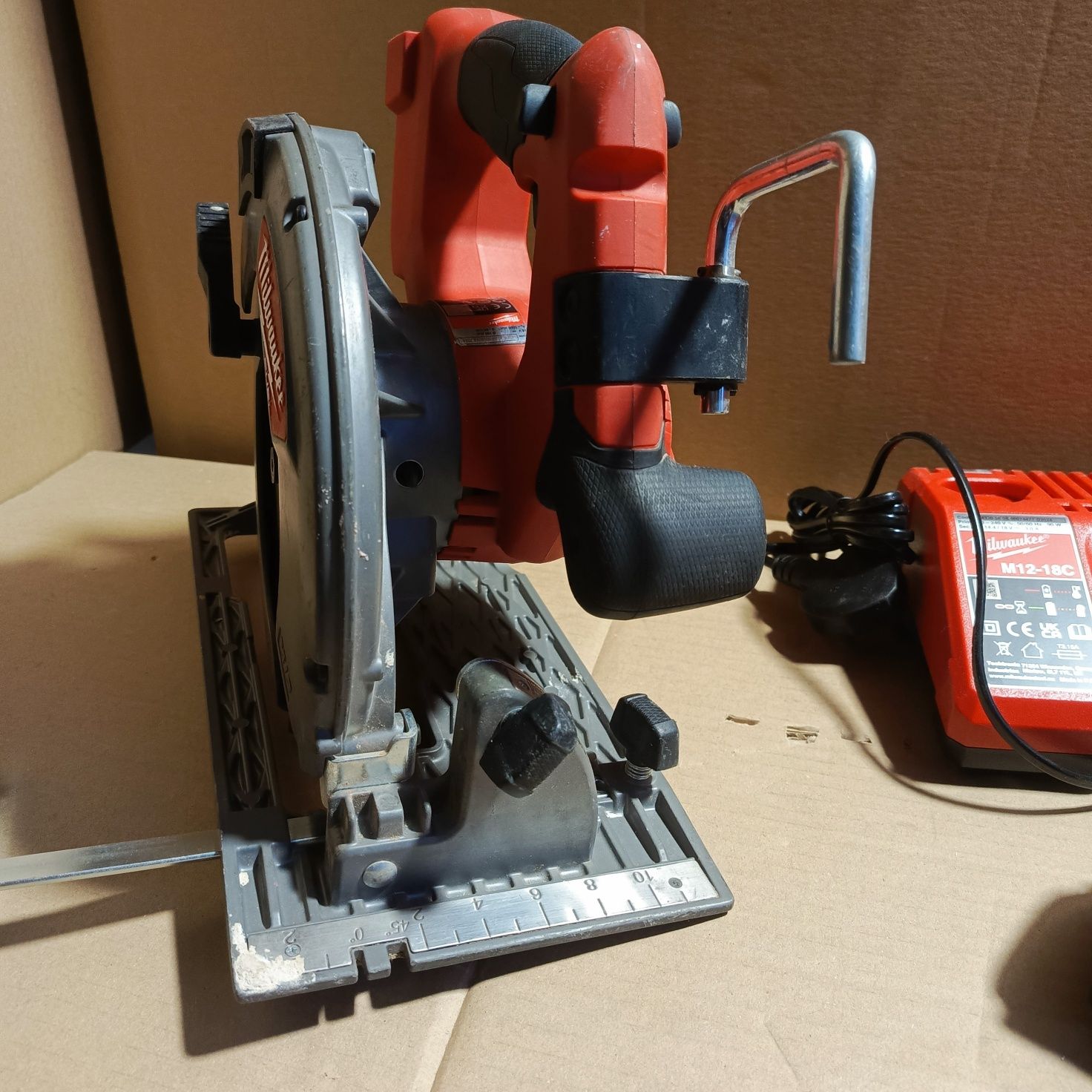 Milwaukee m18 blcs66 pilarka tarczowa