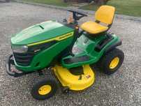 Kosiarka traktorek John Deere S130
