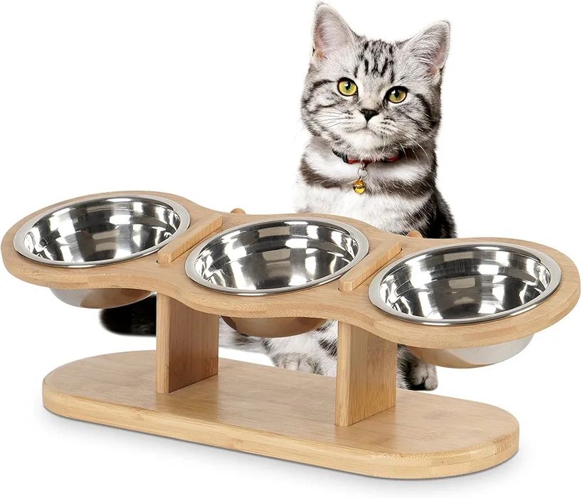 Podwyższone miski dla kota na bambusowym stojaku 757