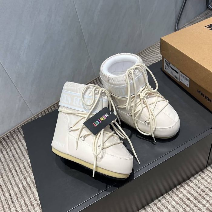 Зимове жіноче взуття/ Moon Boot/ Мун Бути/ Черевики/ Timberland Suprem