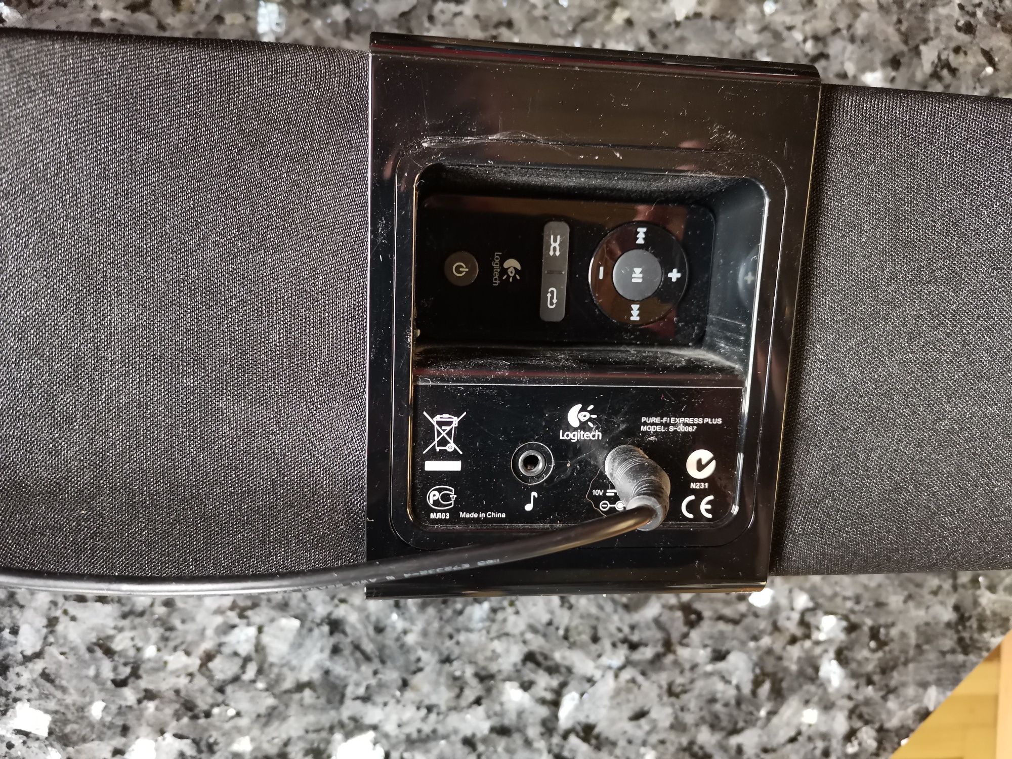 Stacja dokująca do Ipada LOGITECH S-00067