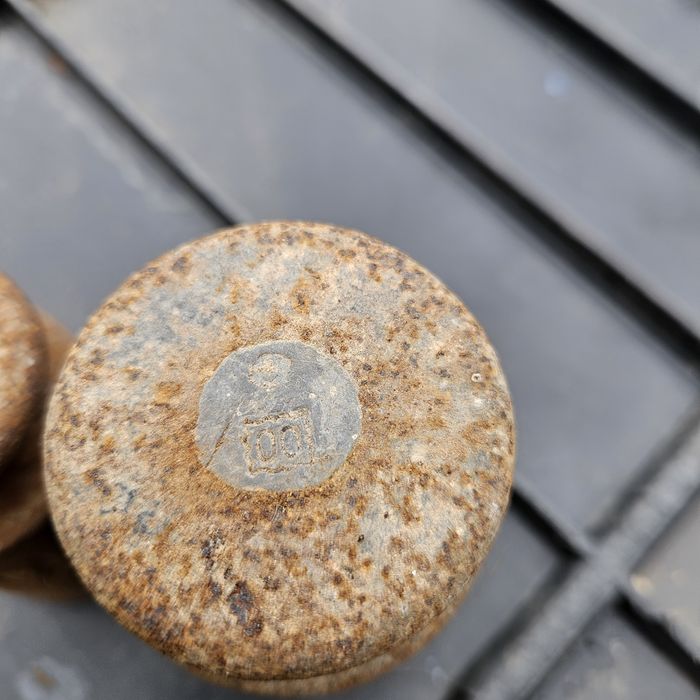 Odważniki 1kg i 2kg
