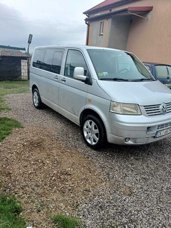 Volkswagen Transporter T5 1.9 TDI 2004 r.