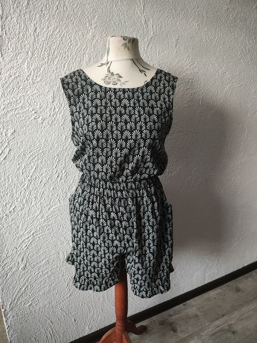 Sexowny kombinezon damski letni 40 L Next