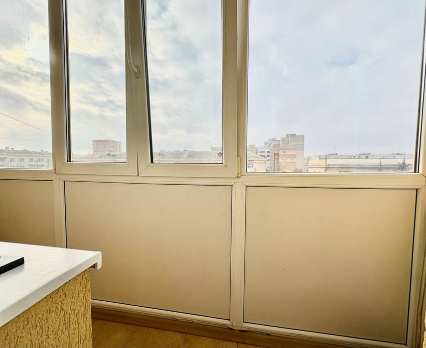 (9)Квартира подобово з Джакузі проспект Науки 24 М.Наукова Госпіталь