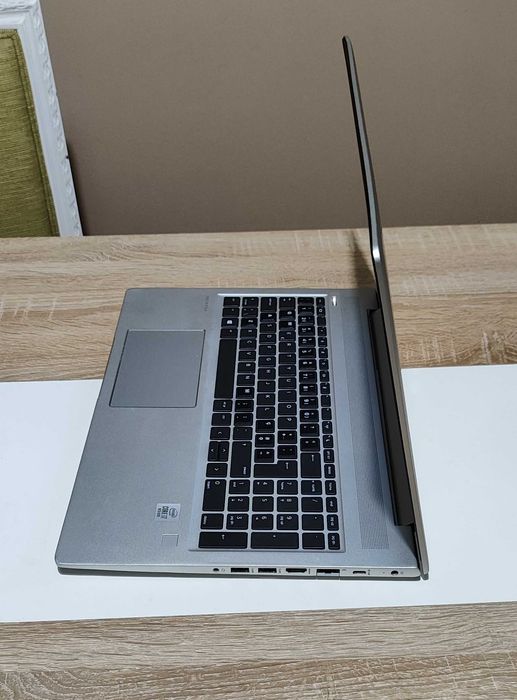 HP Probook 450 G7 – Intel i7 10510u – 32 GB RAM – 512 GB m2 + 1 TB HDD