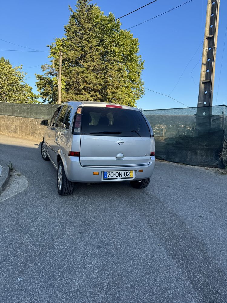 Opel meriva seminovo
