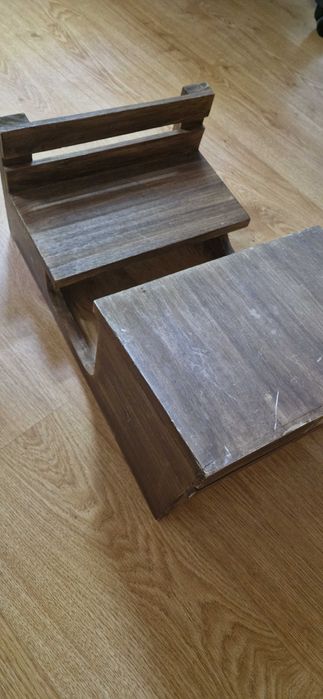 Secretária rústica pequena