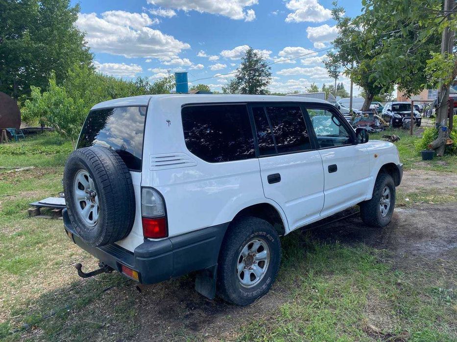 Toyota Land Cruiser Prado 90 • 3.0 TD • МКПП • Идеальное состояние