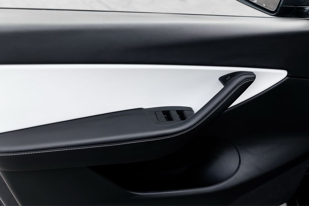 Tesla Y 2021/2022рік