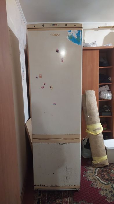 Продам рабочий холодильник  RDO.
