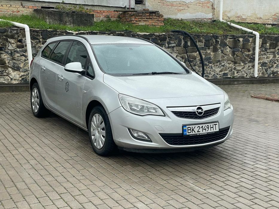 Opel Astra J 2.0tdi