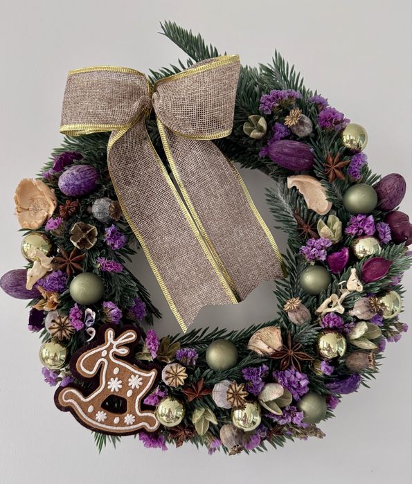Wianek świąteczny renifer fioletowo-zielony