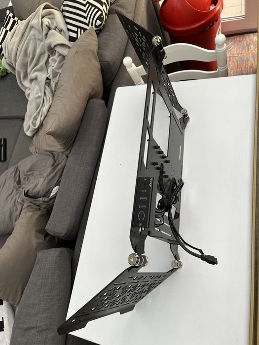 caixa PC Masterframe 700