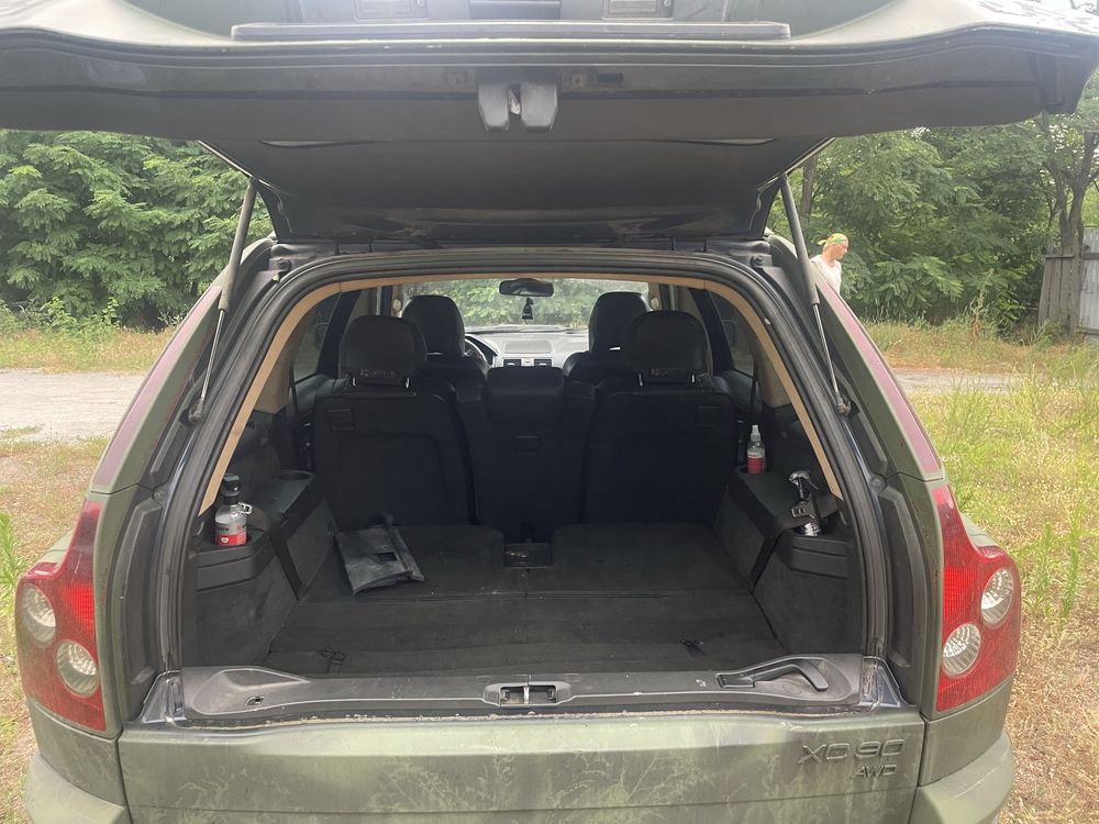 Продам Volvo XC90