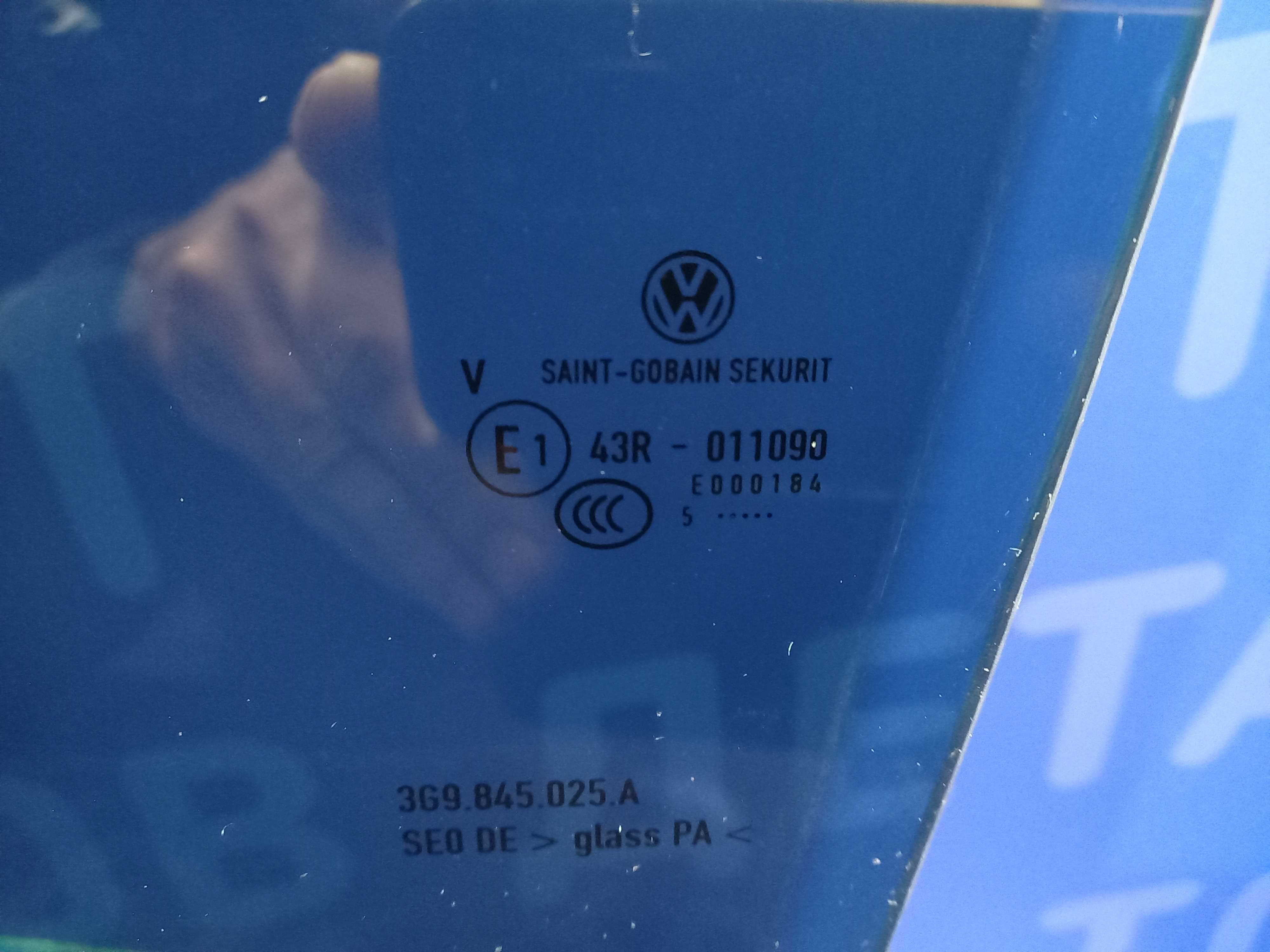 Скло двері  Volkswagen Passat B8 Highline 2015+ 3G9845025A
